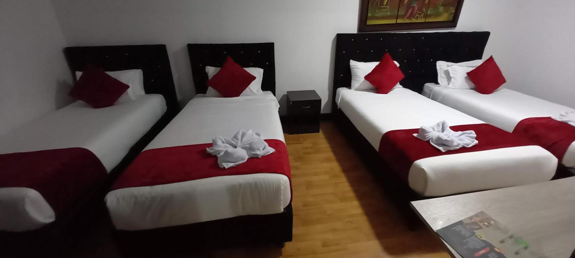Aw American Travel Hotel Bogotá